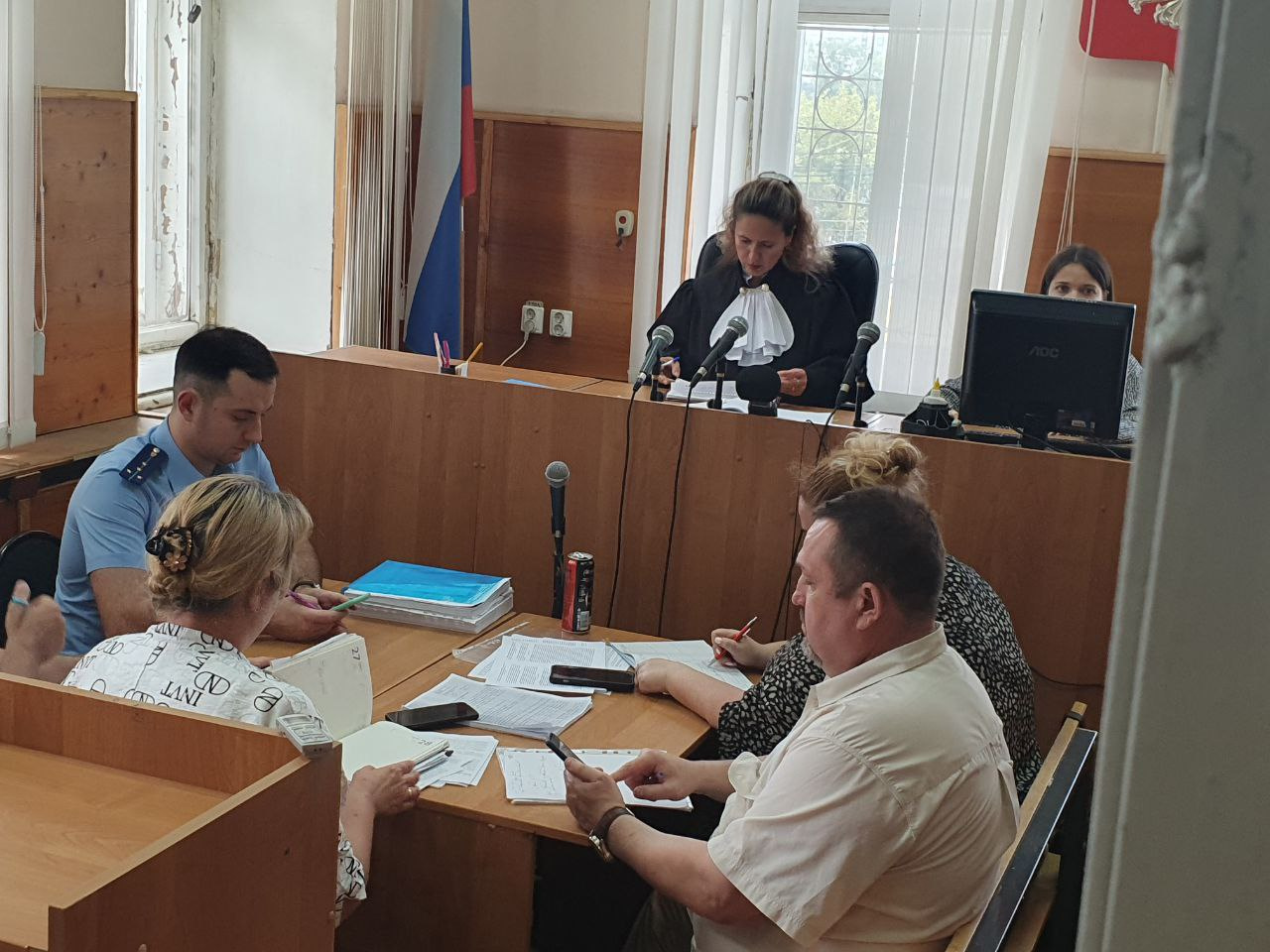 В Екатеринбурге отказались судить банду, обвиняемую в пытках заключенных