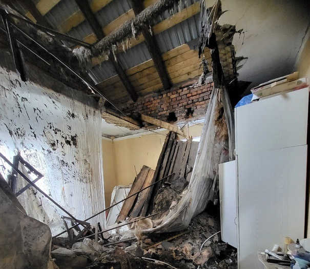 В Прокопьевске посреди ночи в доме обрушился потолок — возбуждено уголовное дело