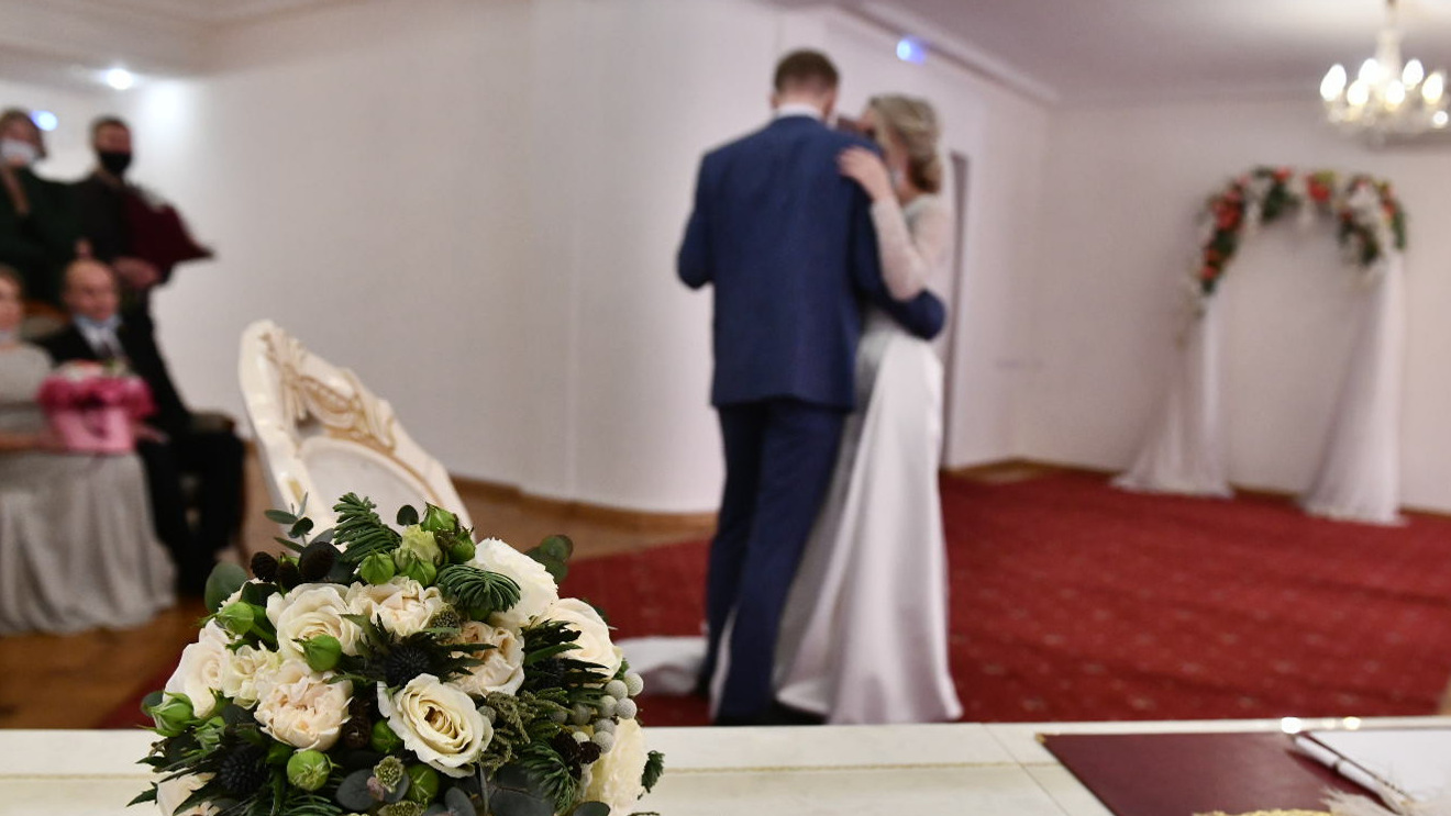 Отменяйте свадьбы и операции! Астролог из Екатеринбурга назвала худшие дни 2024 года