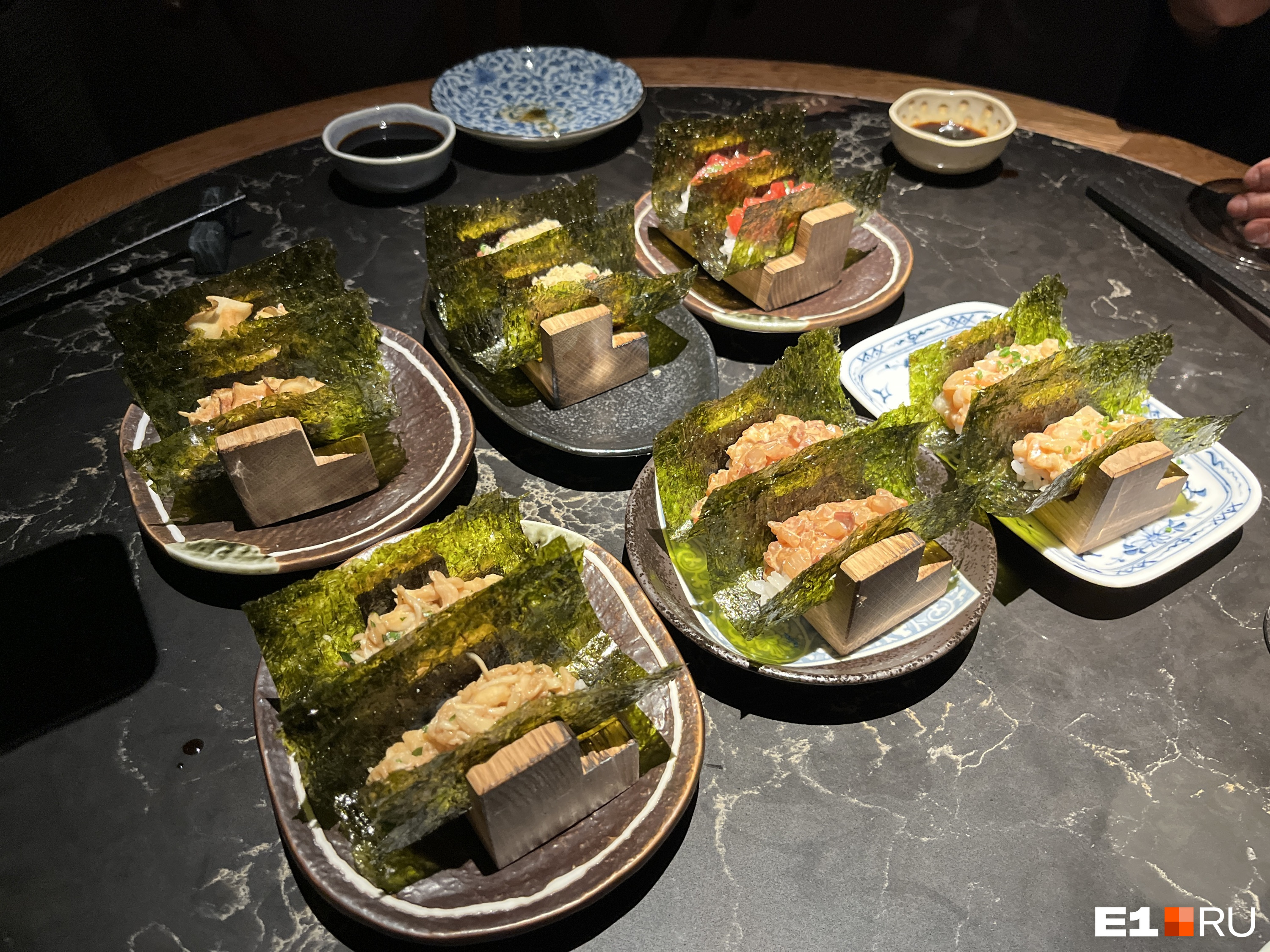 Тяжелый японский люкс: в Екатеринбурге открыли ресторан с дорогущей рыбой и роллами