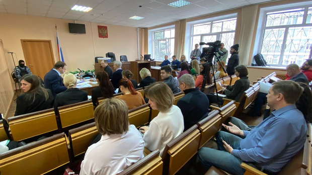 Суд по иску Генпрокуратуры к «Макфе» и семье Юревича закрыли от СМИ
