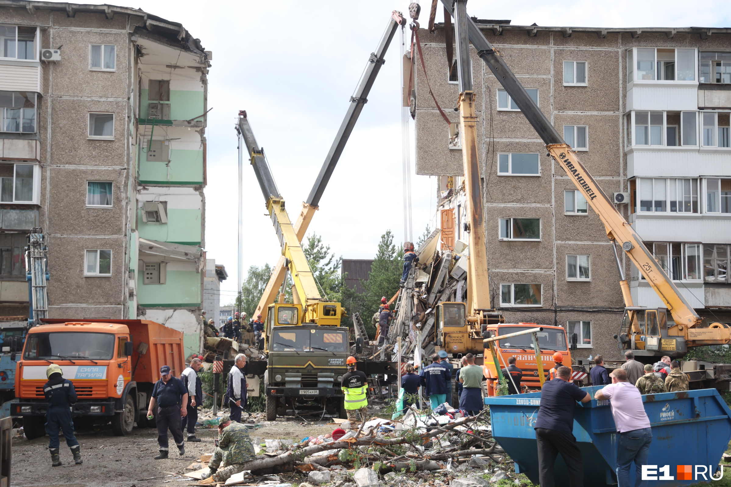 Стало известно имя десятого погибшего под обломками пятиэтажки в Нижнем Тагиле