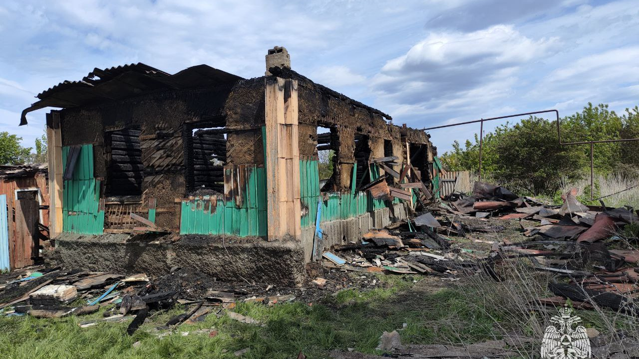 «Курение убивает»: пенсионер погиб при пожаре в Романовском районе