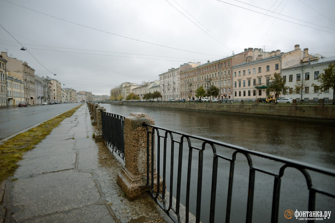 Тёплый атмосферный фронт идёт на Петербург. Туман мешает водителям