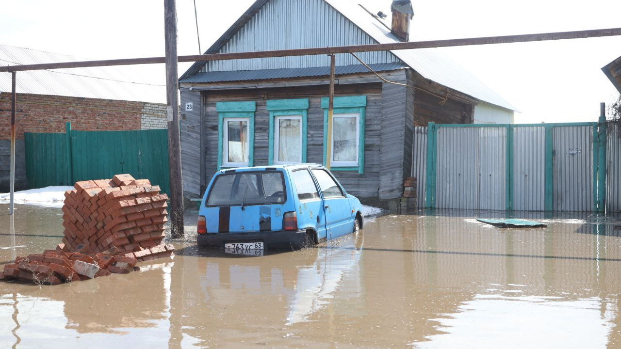 Самарские власти рассказали, как помогут жителям затопленных домов