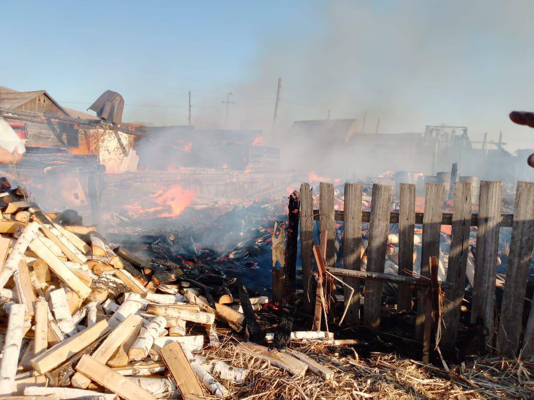 72-летний забайкалец, у которого сгорел дом, месяц назад потерял жену