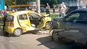 «Мужчины доставали людей»: в ДТП на Московском проспекте погиб пассажир иномарки