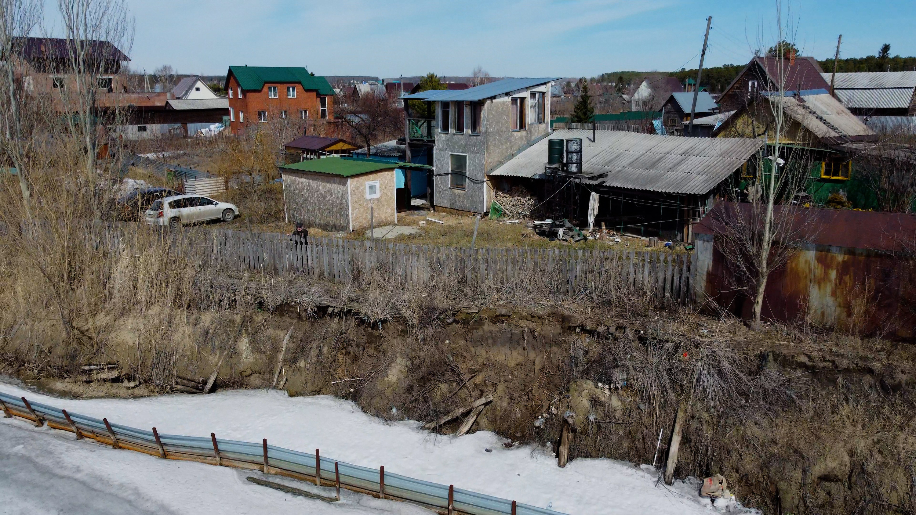 Орда наступает: десятки семей в Новосибирской области лишаются домов, дач и земли — их объявили захватчиками берега