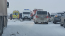 Автомобиль врезался в рейсовый автобус под Новосибирском — в аварии погиб 3-летний ребенок