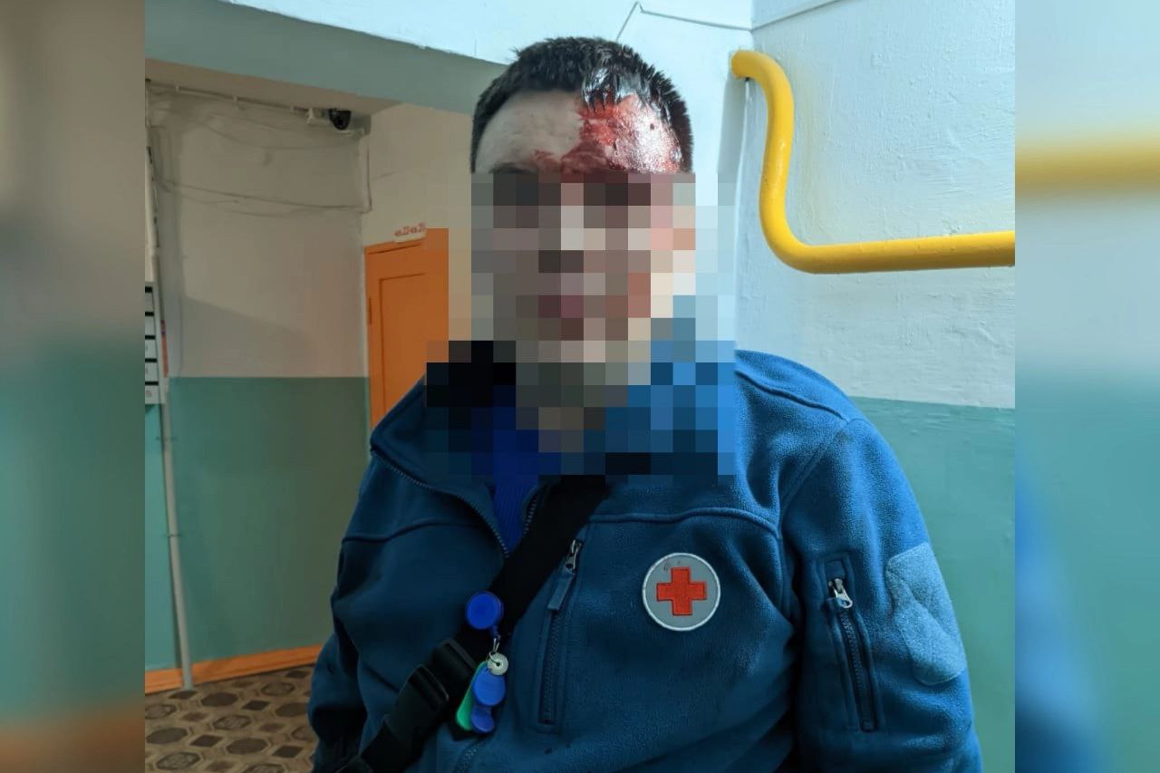 На Урале пьяный мужчина напал на фельдшера скорой