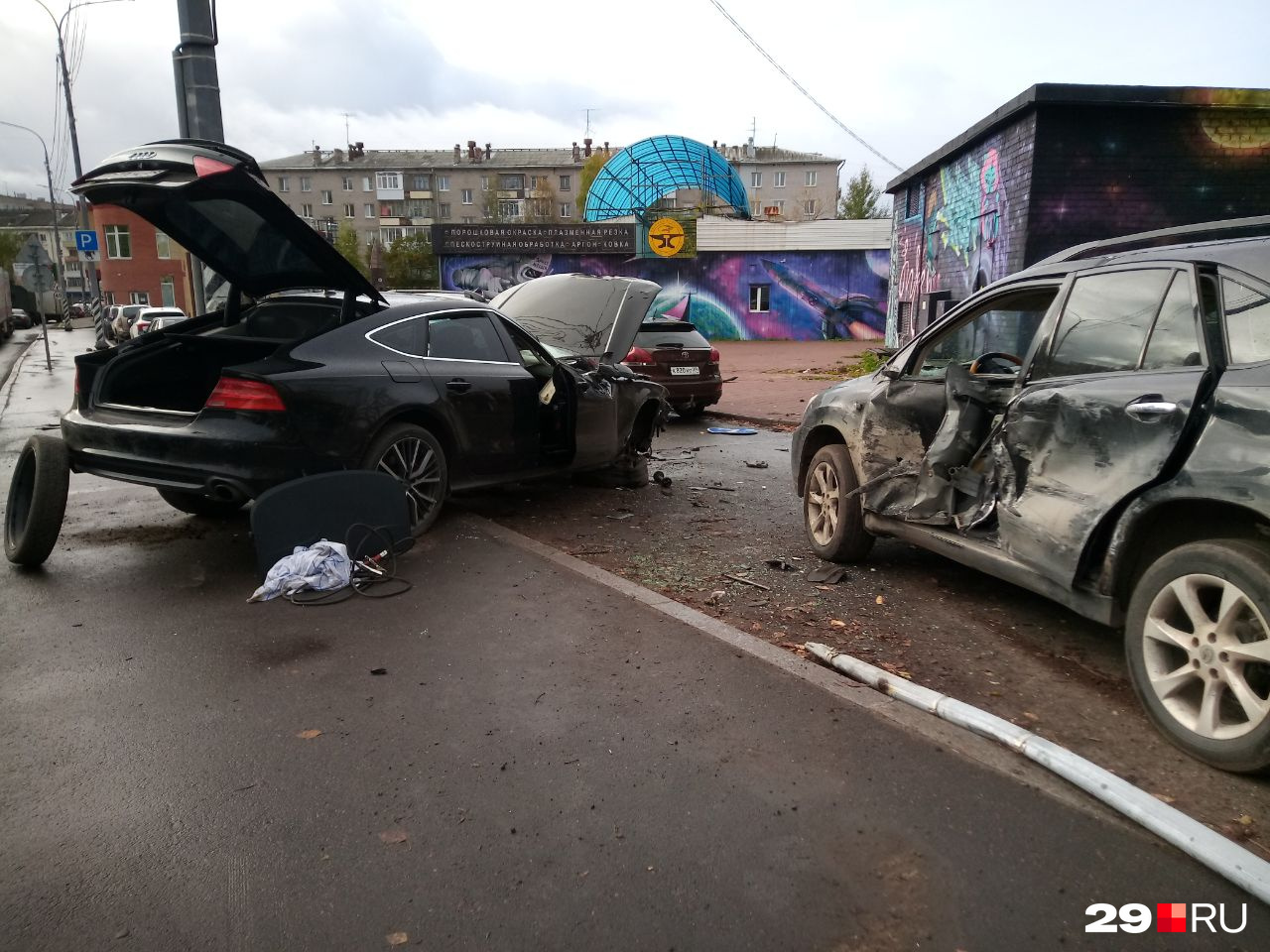 Водитель был без прав: что известно о тройном ДТП у областной больницы |  10.10.2023 | Архангельск - БезФормата