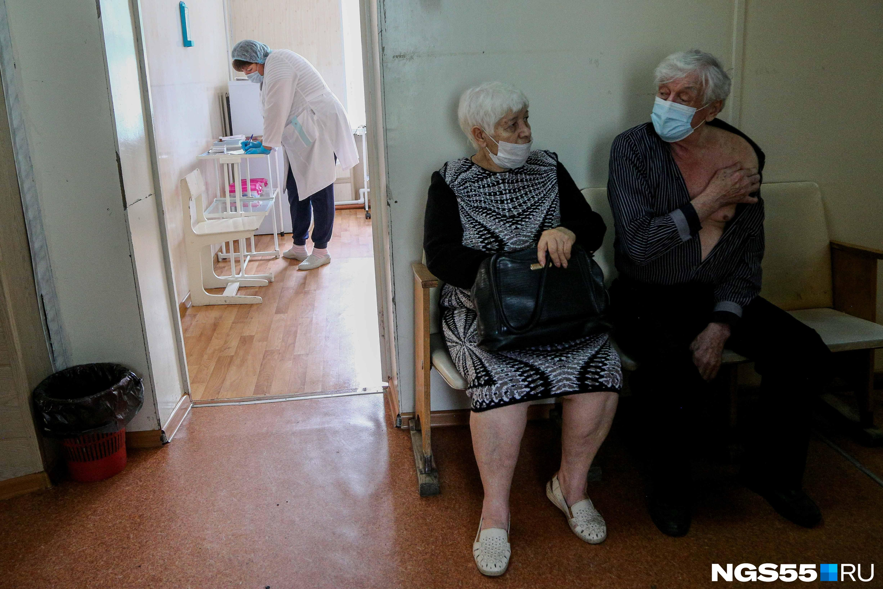 Более 400 врачей и более 500 работников среднего медицинского звена не хватает в Забайкалье