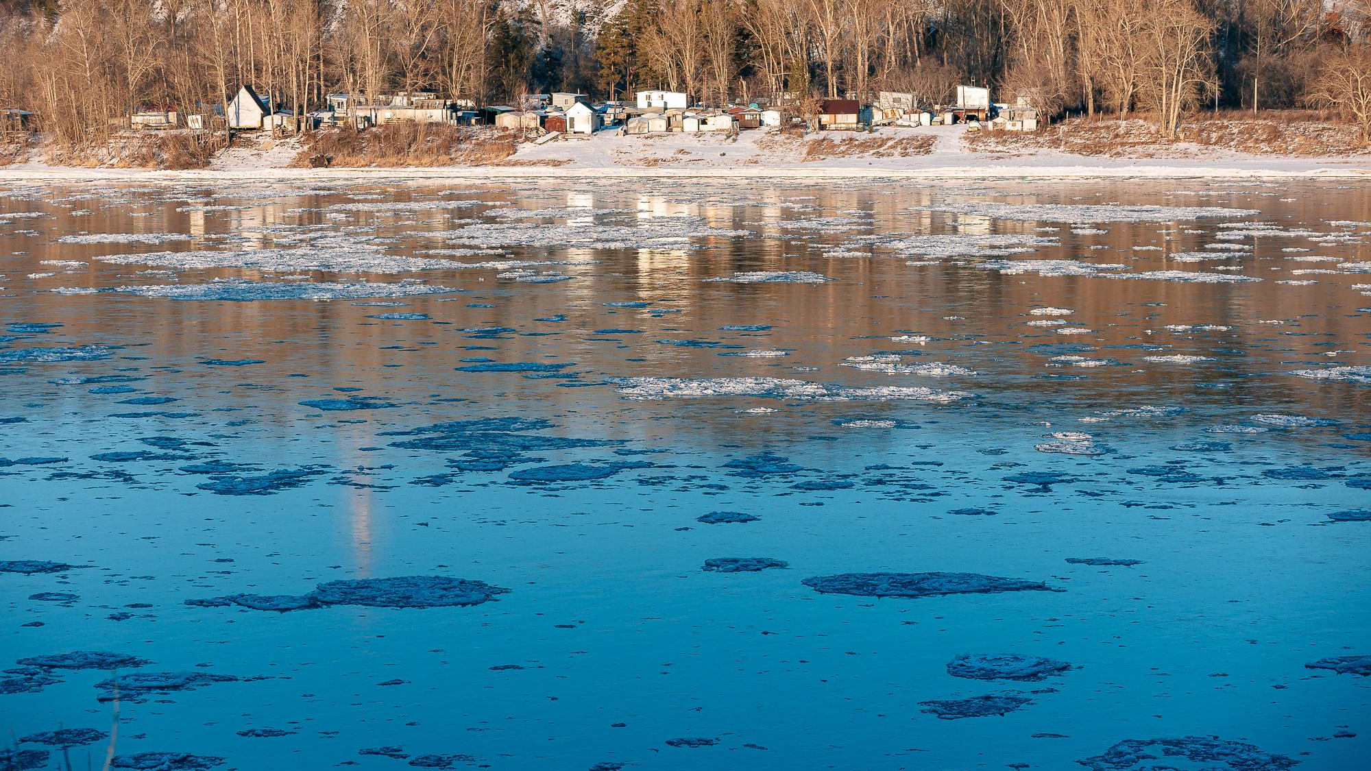 Угроза миновала? Уровень воды в Томи в Новокузнецке резко упал