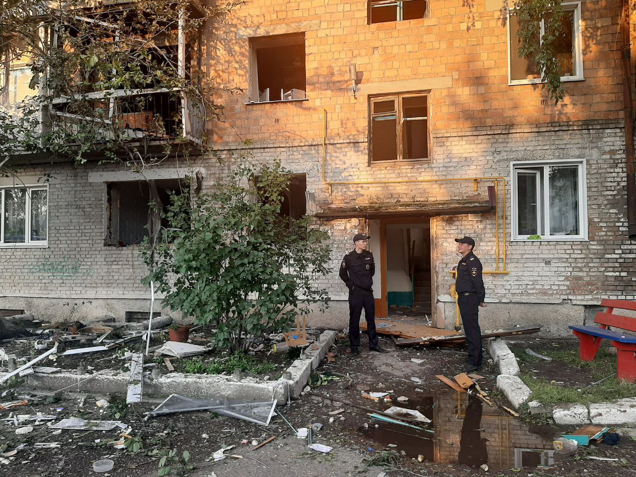 Полицейские будут охранять пострадавший от взрыва жилой дом в Канске, чтобы не допустить хищений из квартир
