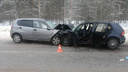 В Архангельской области две машины столкнулись лоб в лоб. Один из водителей погиб