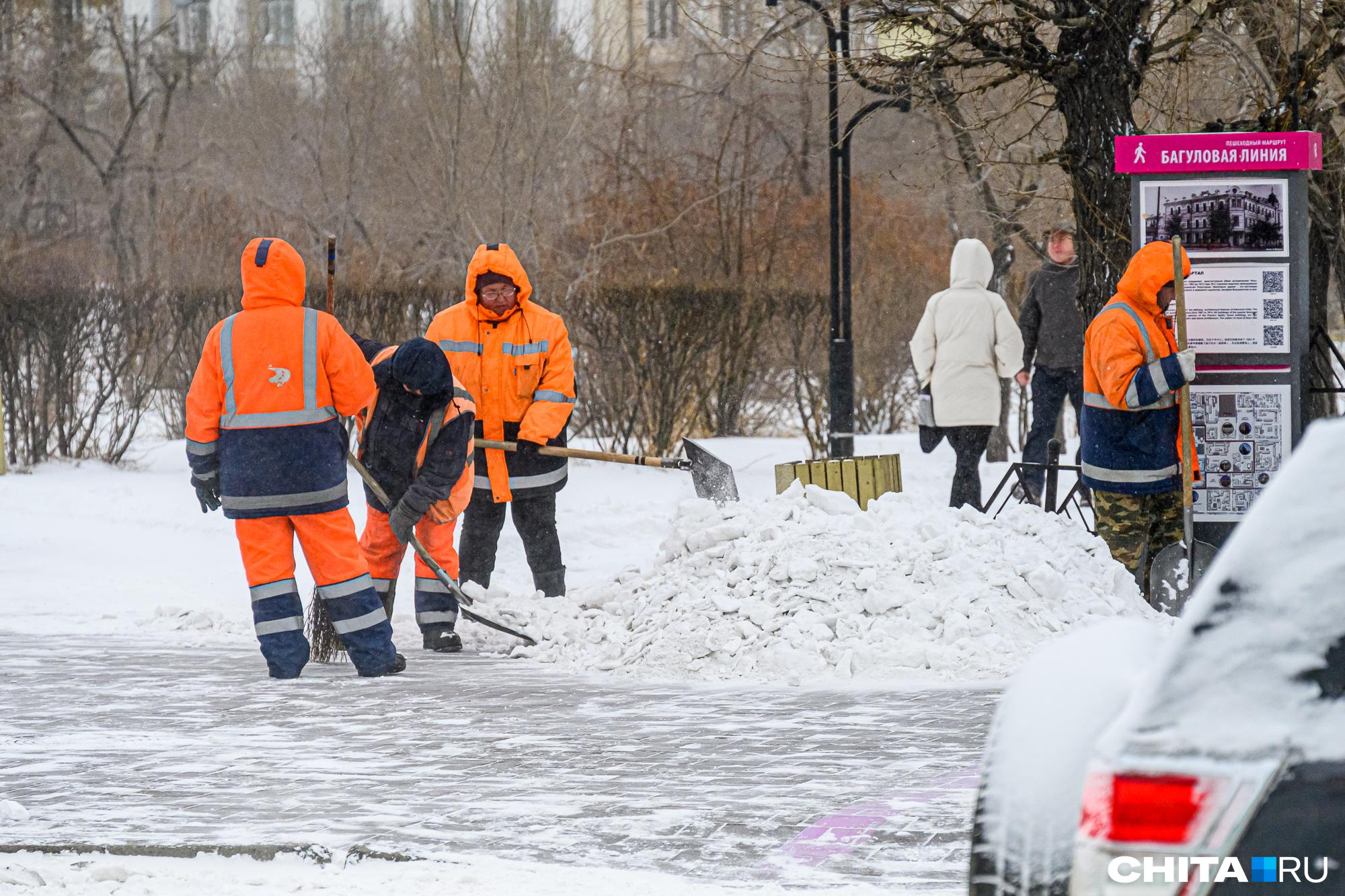 Почему не чистят москву