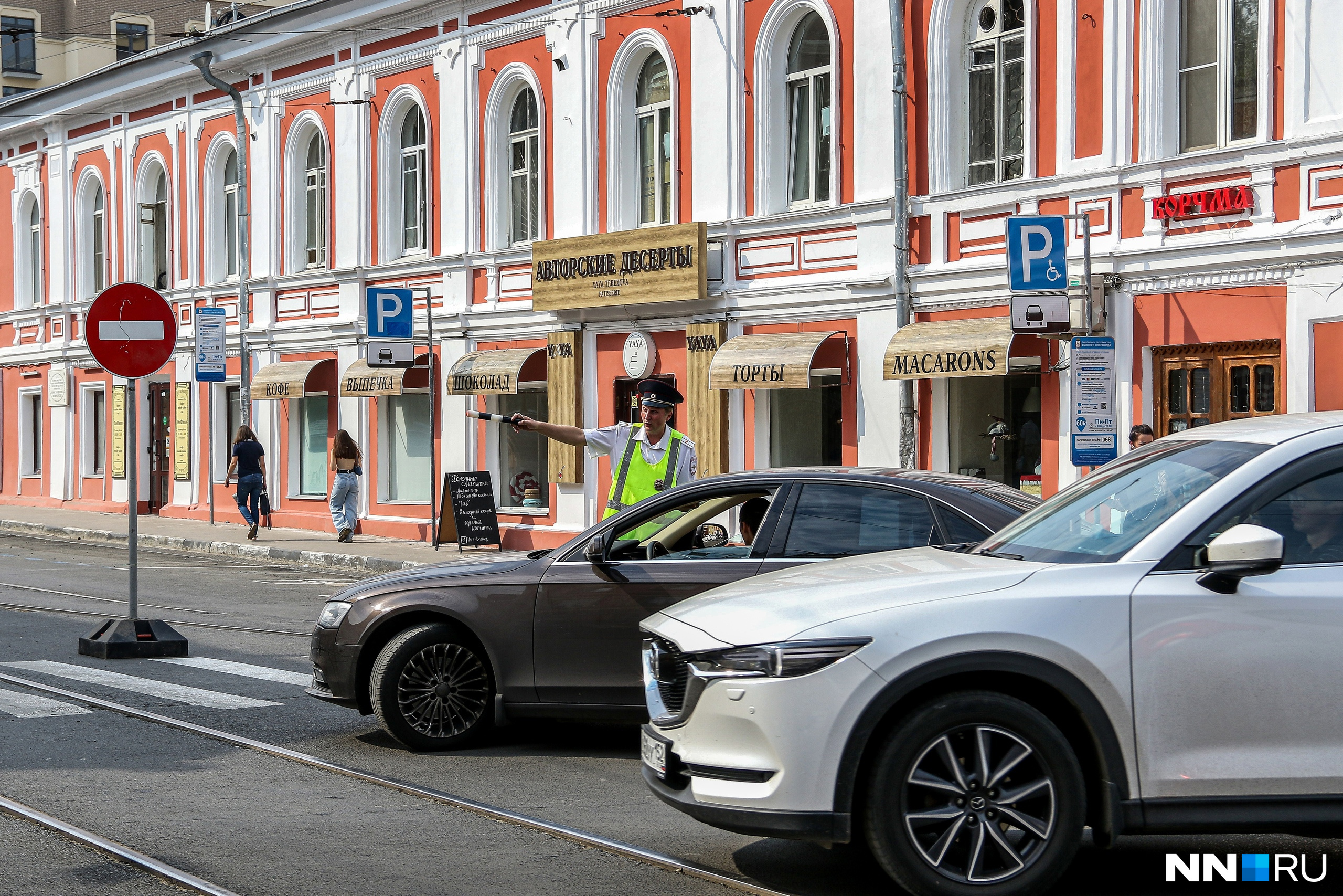 В ожидании пробок: движение на перекрестке в центре Нижнего Новгорода закроют на полмесяца
