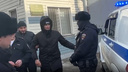 Пробежал до машины: Никита Кологривый вышел на свободу после 7 суток в ИВС — его встретил НГС