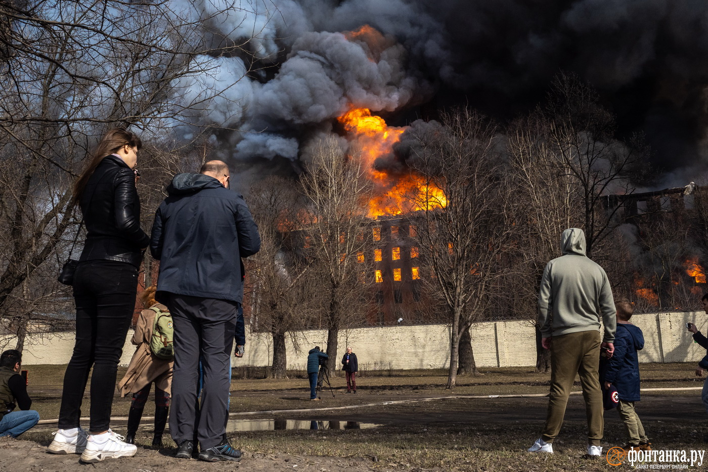 Пожар в «Невской мануфактуре», где погиб пожарный — кто понес  ответственность - 28 сентября 2023 - ФОНТАНКА.ру