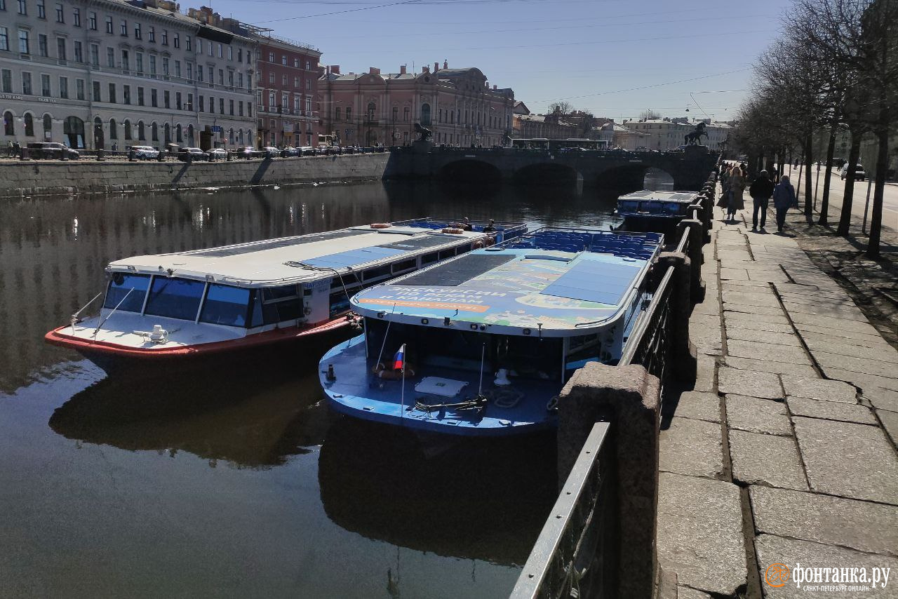 Речной трамвайчик в санкт петербурге фото