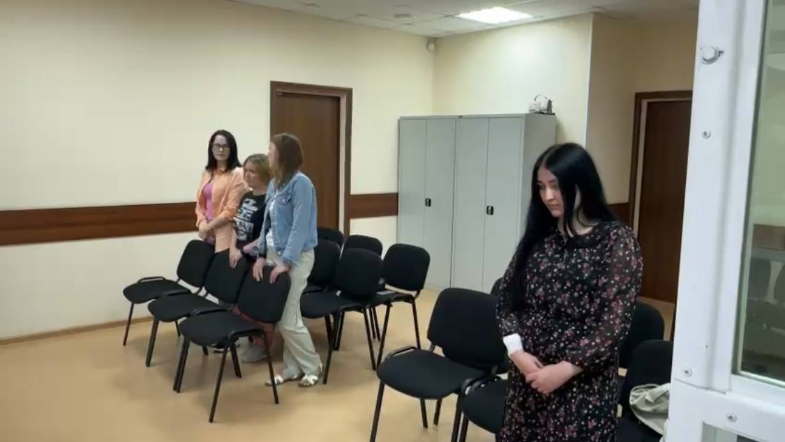 Воспитательнице-матерщиннице из детского сада в Солнечном дали три года колонии за избиение детей