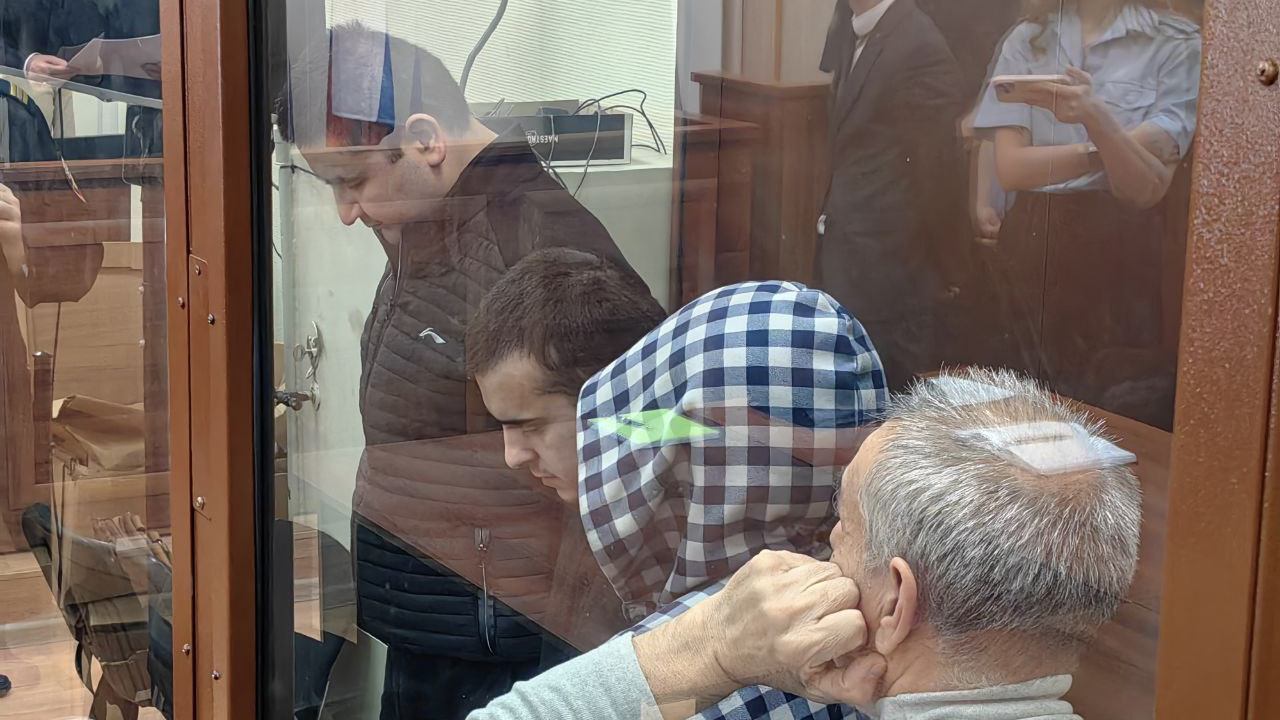 Суд в Москве продлил арест еще четверым фигурантам по делу о теракте «Крокусе»