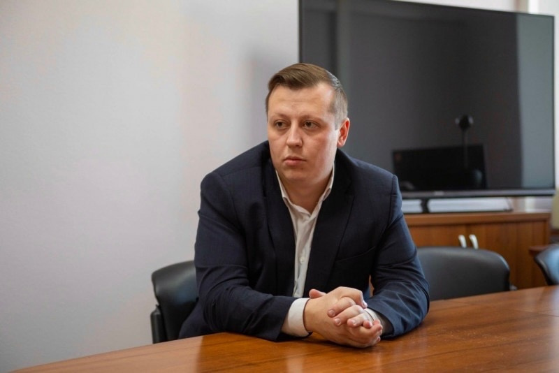 Министр ЖКХ Головинкин назвал уход своего зама потерей для министерства