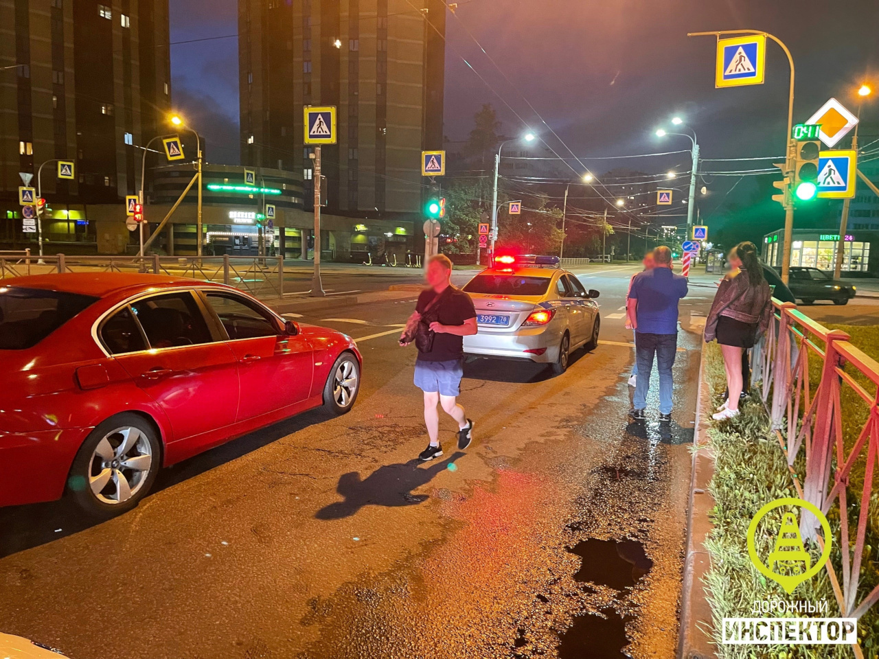 Пьяного водителя на BMW задержали на проспекте Королева в Петербурге, видео  - 10 июля 2023 - ФОНТАНКА.ру