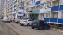 Новосибирец выпал из окна многоэтажки на Затулинке