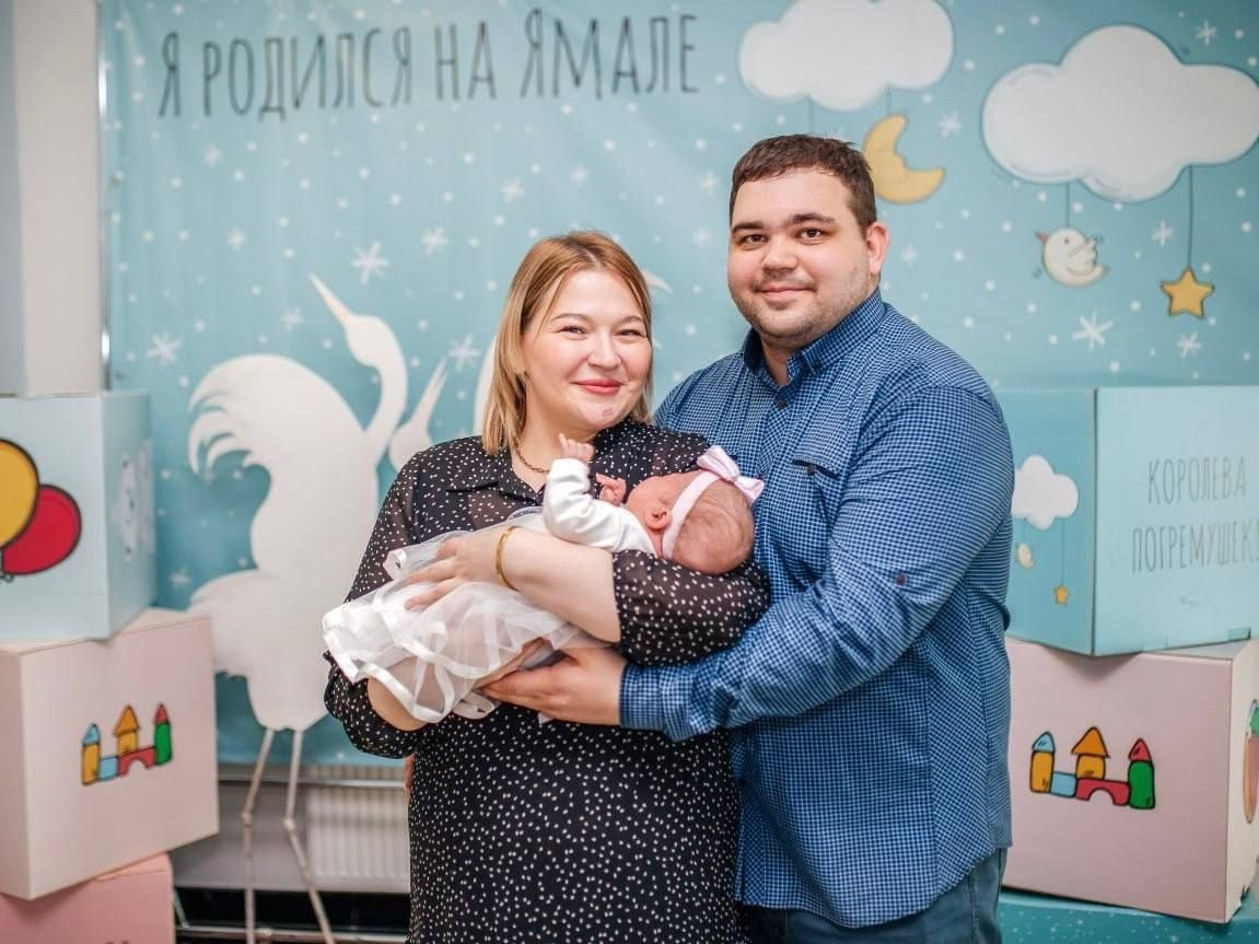 «Не знали, поздравить или посочувствовать». Мама из Екатеринбурга родила 470-граммовую девочку