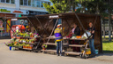 Следи за базаром: проникаемся атмосферой уличной торговли в Уфе — фото