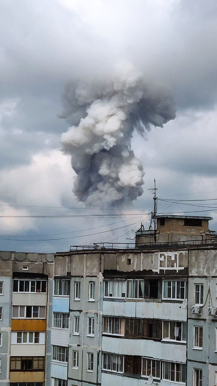 Взрыв на Загорском оптико-механическом заводе в Сергиевом Посаде: что  известно к этому часу | 09.08.2023 | Санкт-Петербург - БезФормата