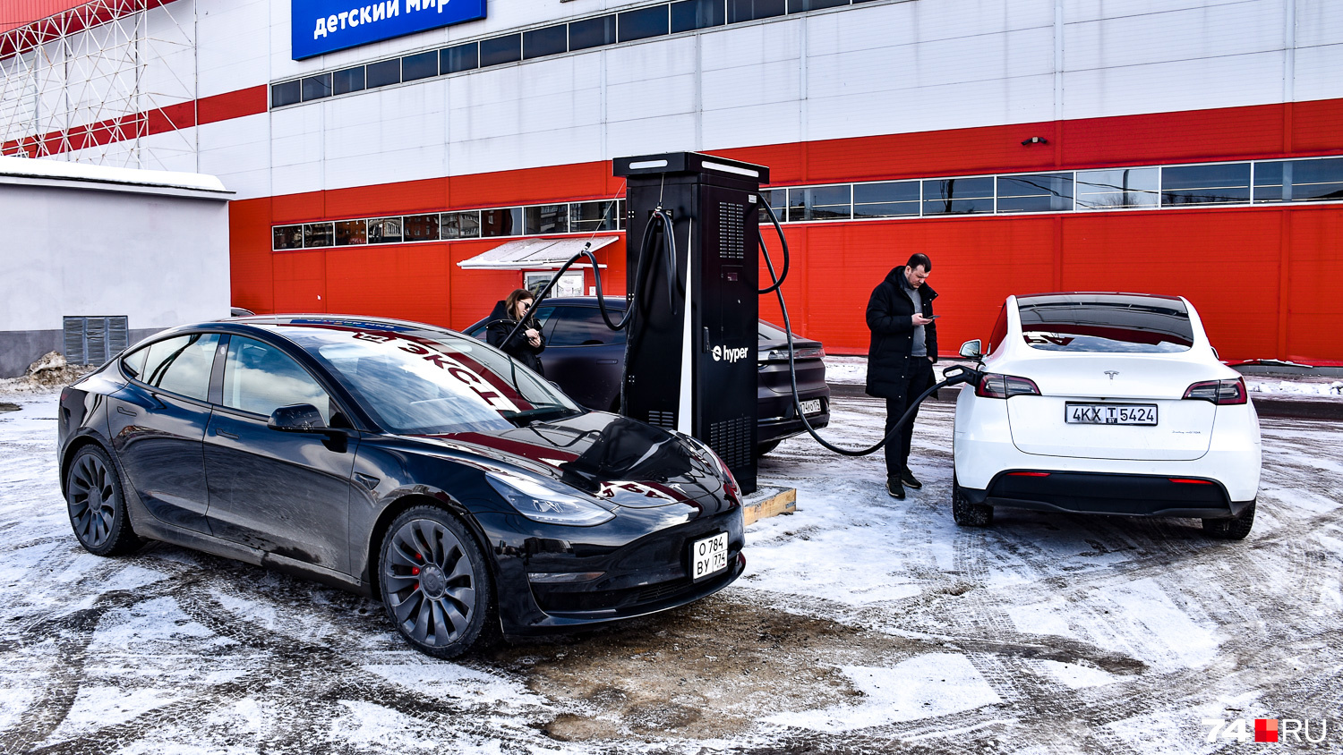 На последних киловаттах: тянем на Tesla Model 3 по трассе до зарядной  станции (и находим сломанную) | 17.03.2024 | Архангельск - БезФормата