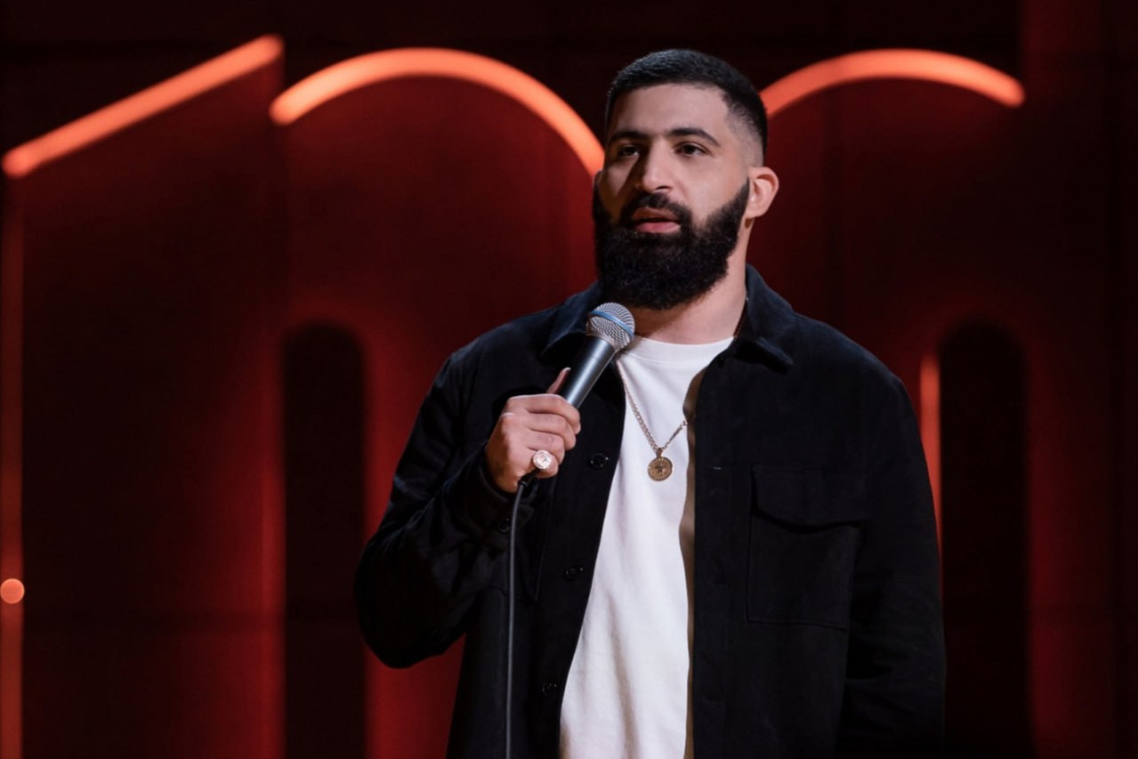 Стендап арамян гурам. Сольный концерт. Гуря мамарян. Гурам амарян. Стенд ап гурам амарян.