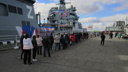 В Архангельск прибыл десантный корабль «Иван Грен»: у него уже собралась очередь