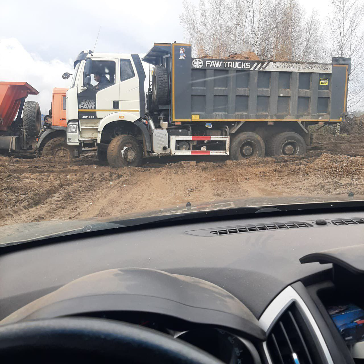 Ни заехать, ни выехать»: ярославцы взбунтовались против строительства  складов «Вайлдберриз» и «Озона» | 20.10.2023 | Ярославль - БезФормата