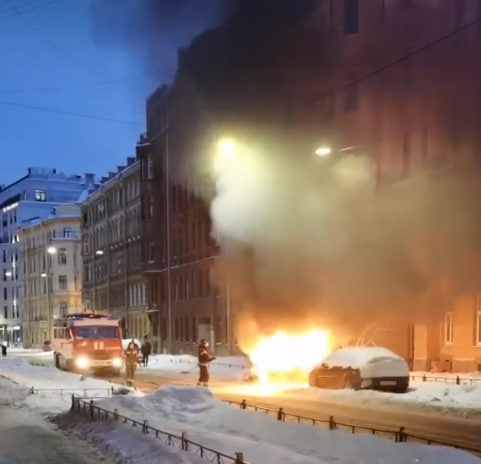 Кадр из видео в <a href="https://vk.com/spb_today" class="io-leave-page _" target="_blank"><br />ДТП и ЧП | Санкт-Петербург | Питер Онлайн | СПб</a>