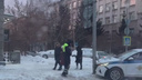 Врезался в столб: автомобиль ДПС попал в аварию в центре Новосибирска