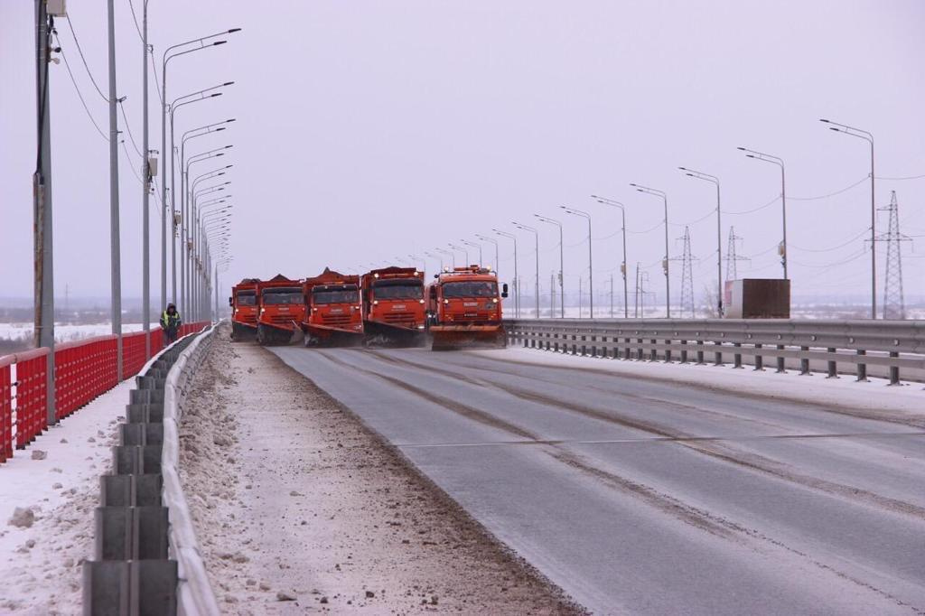 В Свердловской области трассы заметает снегом, хотя на чистку тратят миллиарды. Почему это происходит?