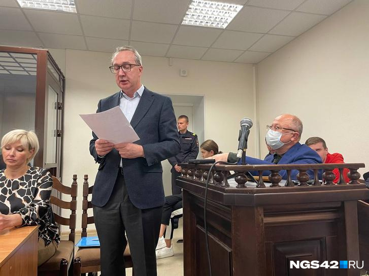 В Кузбассе 7 месяцев рассматривают дело экс-главы СДС Федяева по взрыву на «Листвяжной»: скоро ли приговор