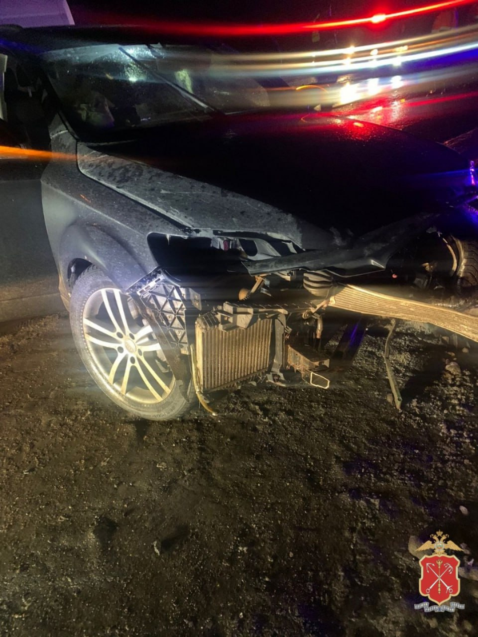 Пьяный и без прав водитель Audi Q7 устроил смертельное ДТП на трассе под Петербургом