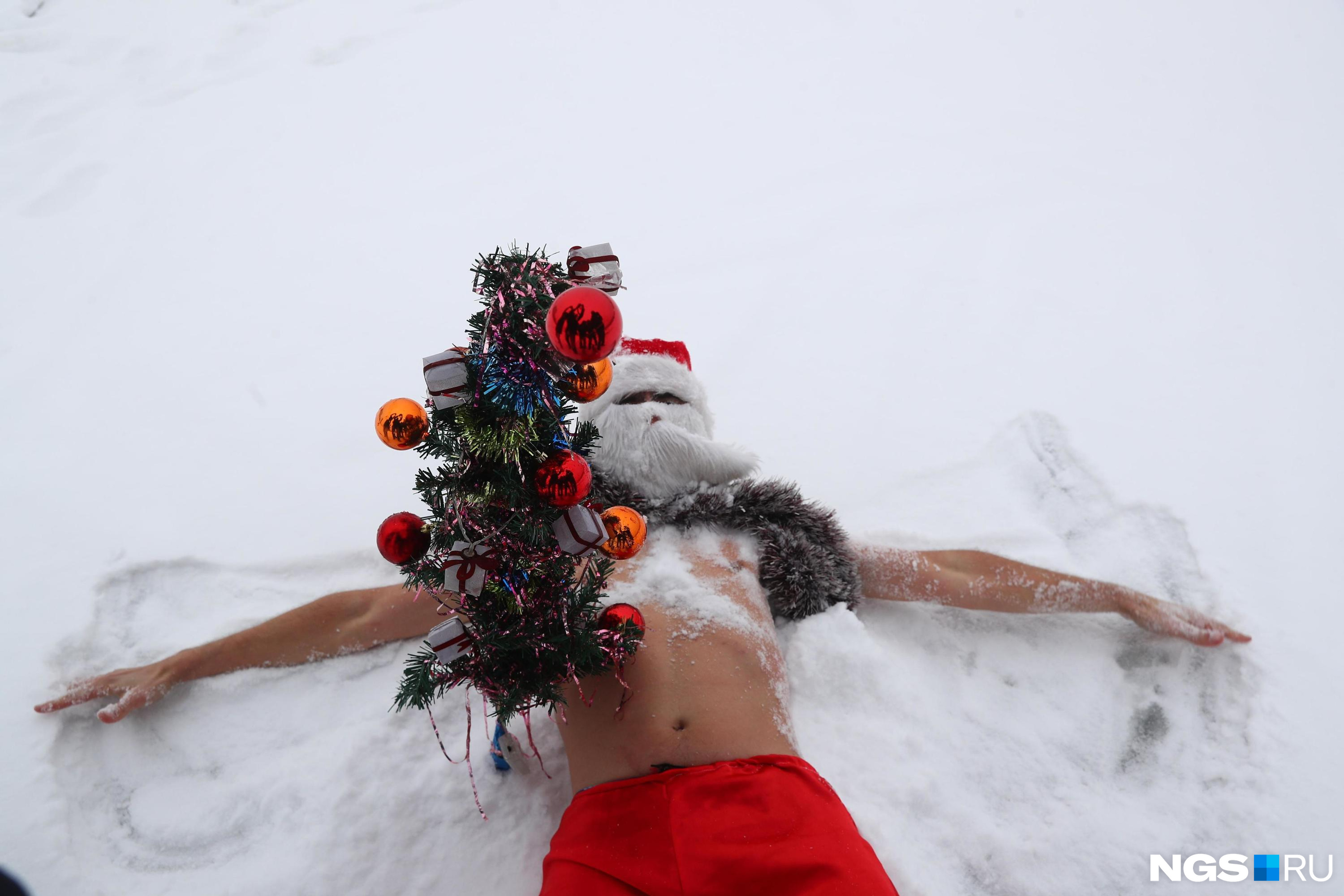 Новосибирцы застревали в новогоднюю ночь на пустыре и получали травмы —  истории худших праздников - 9 декабря 2023 - НГС