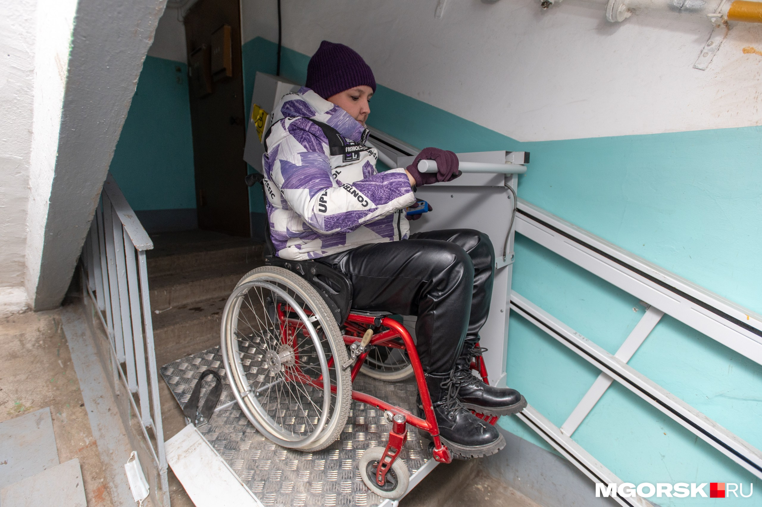 Как живет инвалид из Магнитогорска, которой не хотели устанавливать пандус  - 5 января 2024 - mgorsk.ru