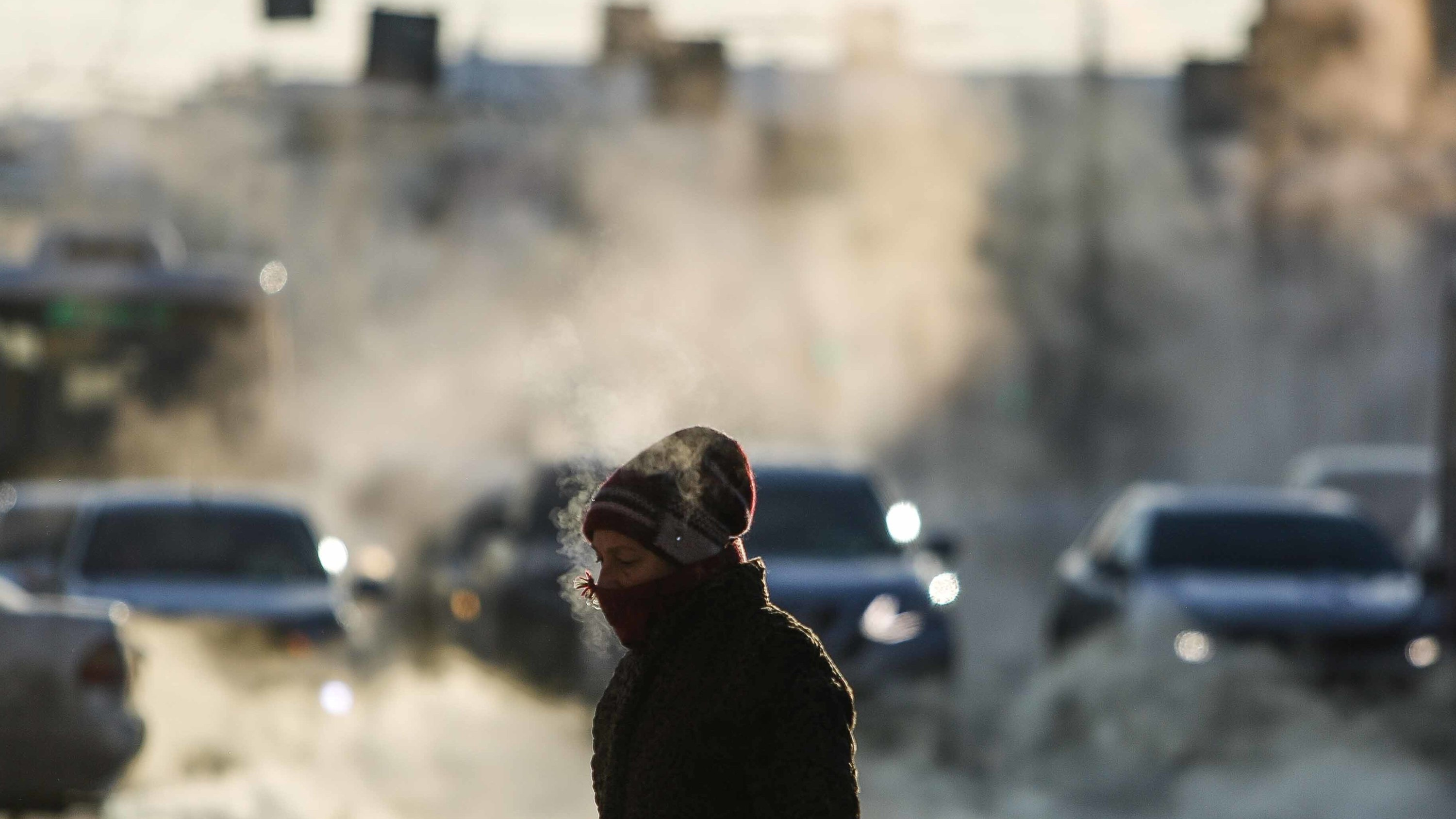 Холоднее некуда: фоторепортаж с морозных омских улиц