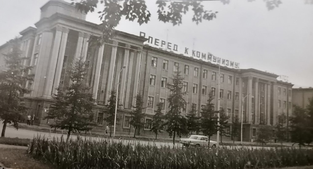 Здание НКВД Омской области — здесь решалась судьба Ильи Булашева