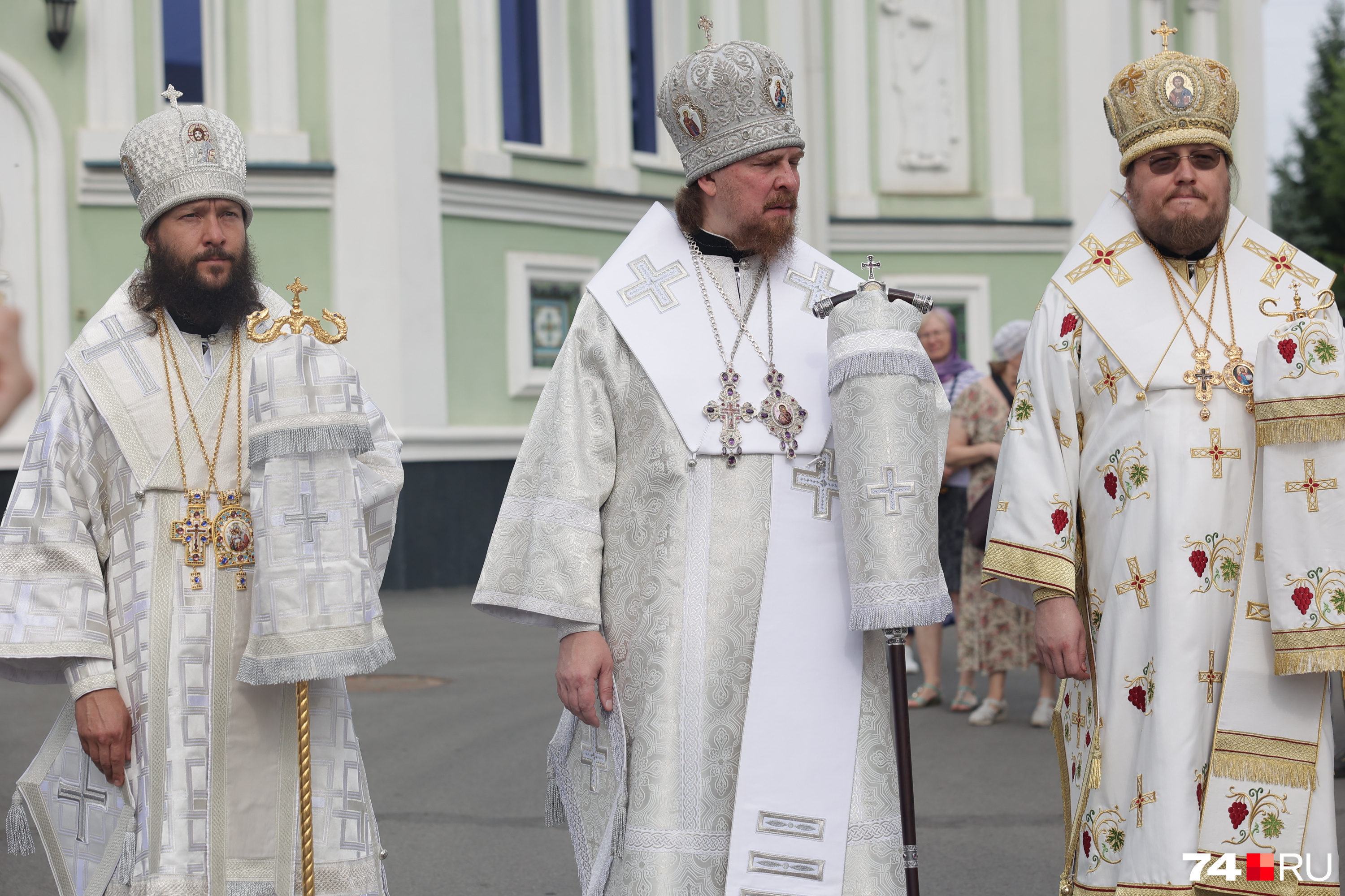 Митрополит челябинский и миасский алексий фото