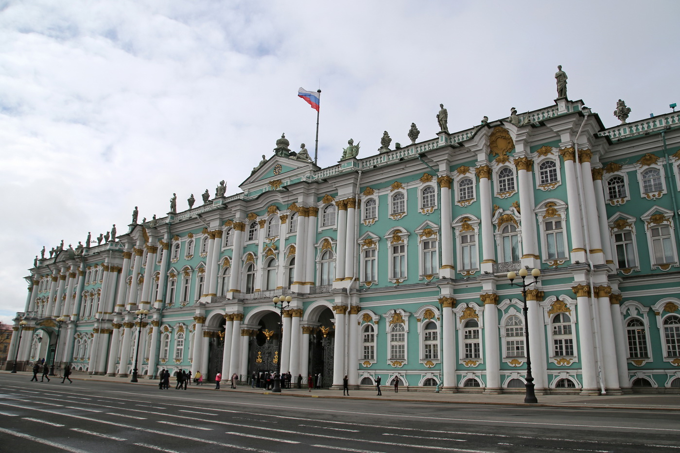 День эрмитажа. Эрмитаж. Эрмитаж Питер. Эрмитаж Санкт Петербург вид с двора. Эрмитаж Санкт-Петербург 1852.