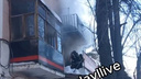 «Эвакуировали троих»: в центре Ярославля горел дом. Видео