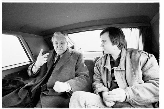 11 марта 1989 года. Борис Ельцин с Валентином Юмашевым. Впоследствии Юмашев помог президенту написать три биографические книги