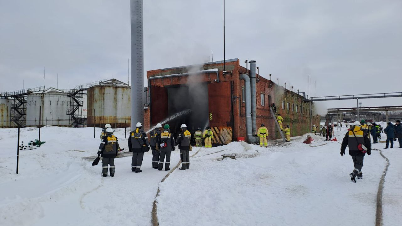 Рабочий сильно обгорел во время пожара на ж/д станции Новокуйбышевск